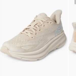 Hoka Clifton 9 Running Shoe - Sand/Eggnog